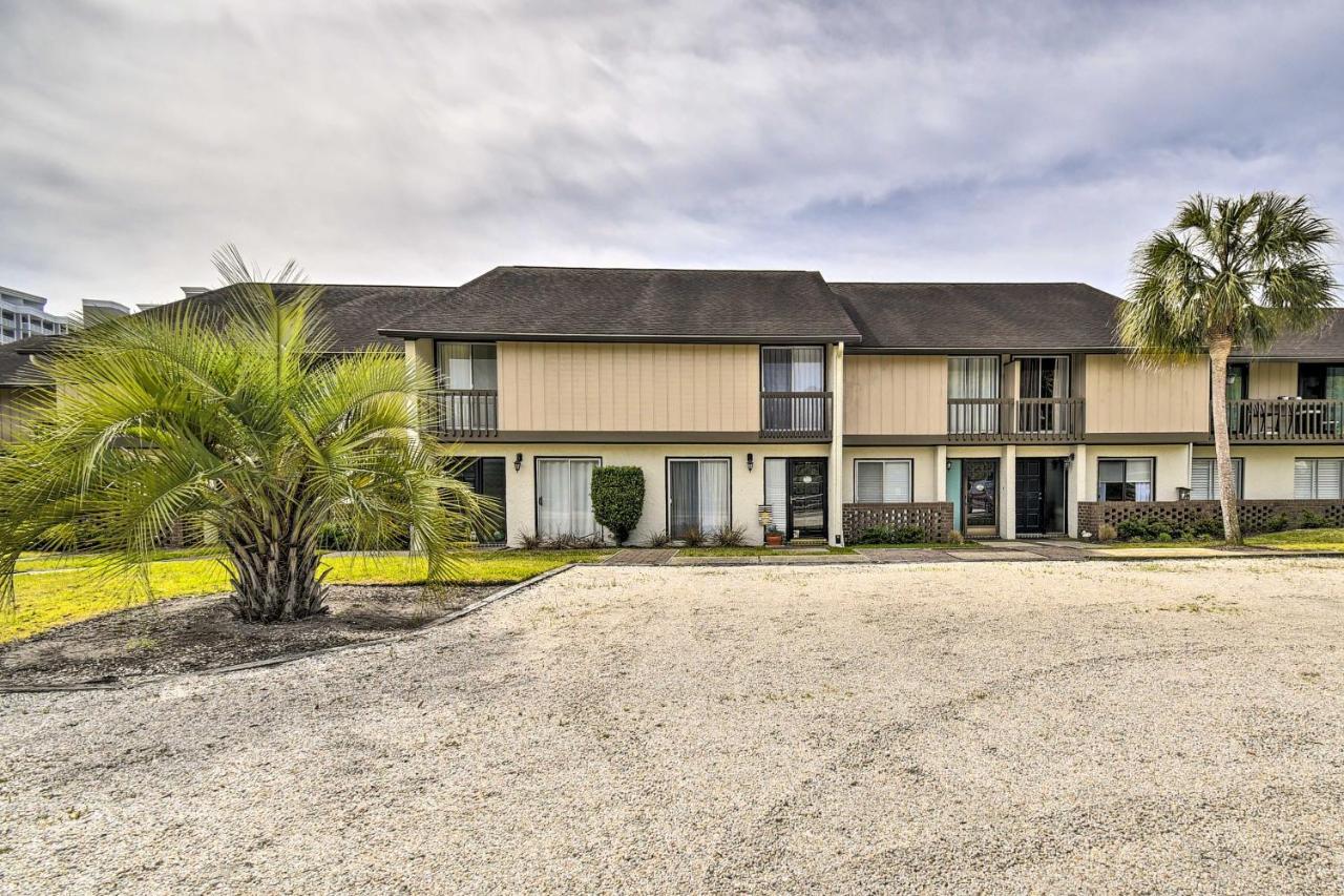 Myrtle Beach Abode With Seasonal Pool And Lake View! Villa Екстериор снимка