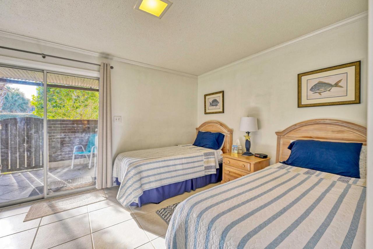 Myrtle Beach Abode With Seasonal Pool And Lake View! Villa Екстериор снимка