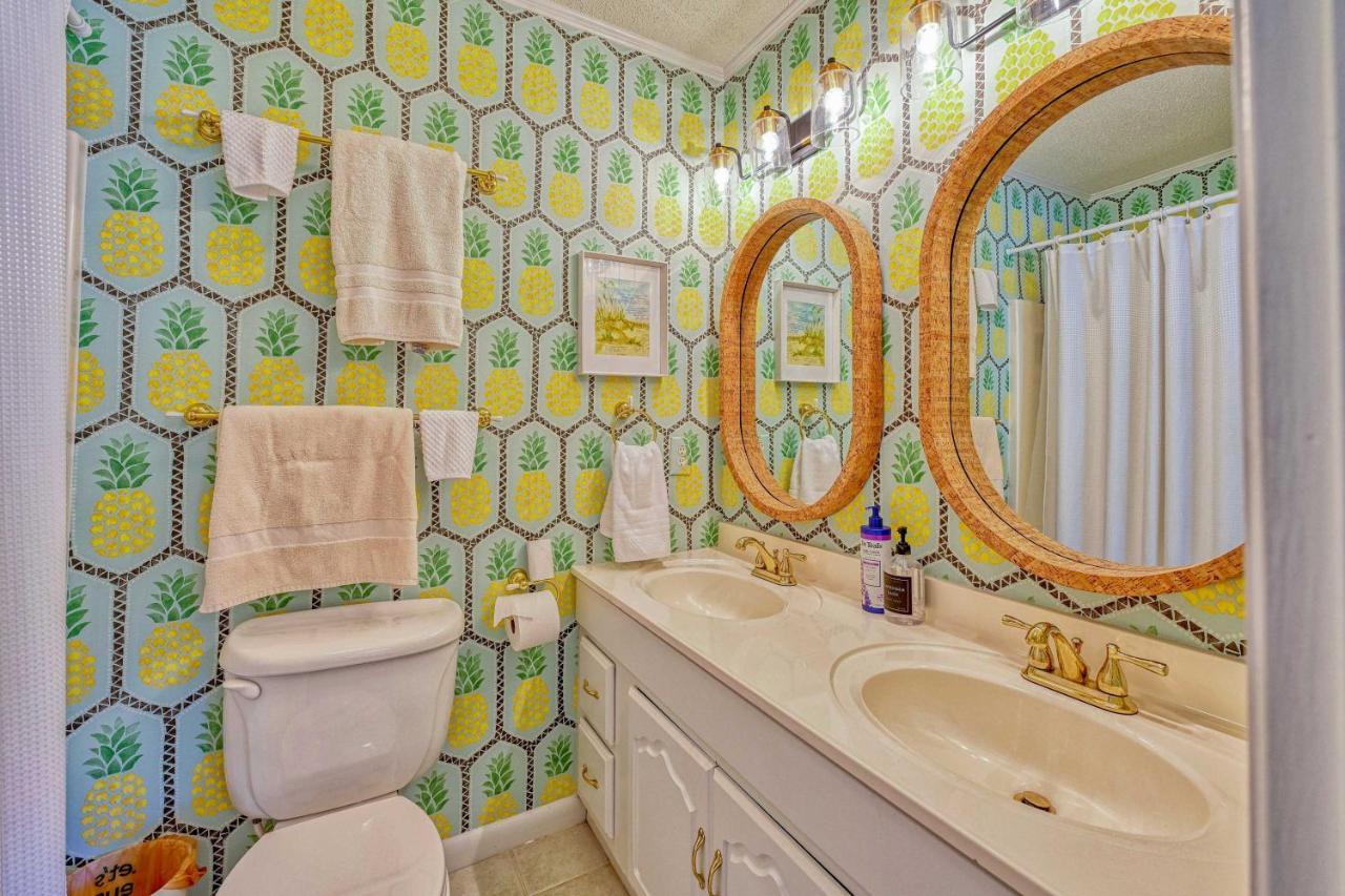 Myrtle Beach Abode With Seasonal Pool And Lake View! Villa Екстериор снимка