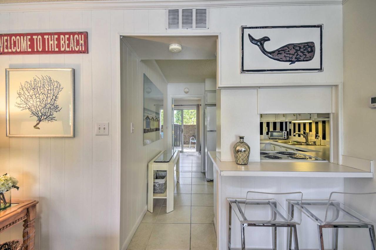 Myrtle Beach Abode With Seasonal Pool And Lake View! Villa Екстериор снимка